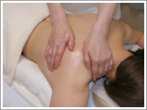 オイルマッサージ